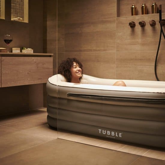 Overall-beste-mobiele-badkuip-Tubble-Royale-air-bath-in-gebruik
